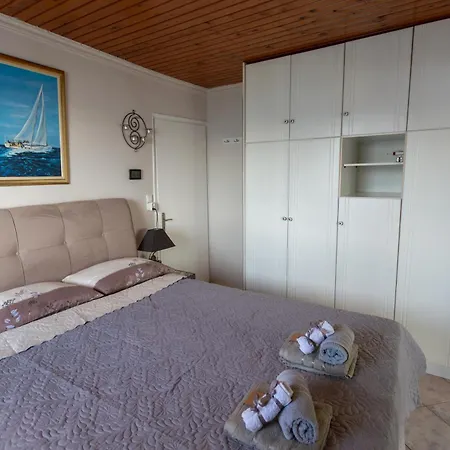 Beachfront Luxury - On The Ii